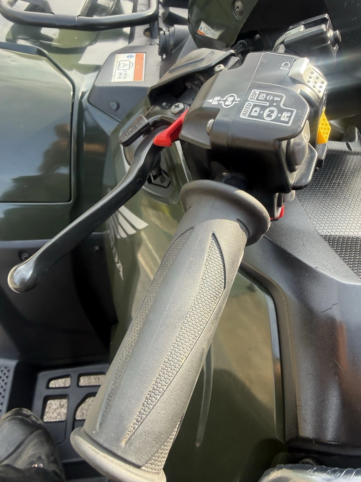 £8500+Vat Honda TRX520FA6 P/S Auto Shift Gears 2024 (24) Forrest Green Plastics - Image 17
