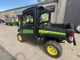 £18,495+Vat 2024 (24) John Deere XUV865M Diesel Gator Full Cab Alloys LED Lights