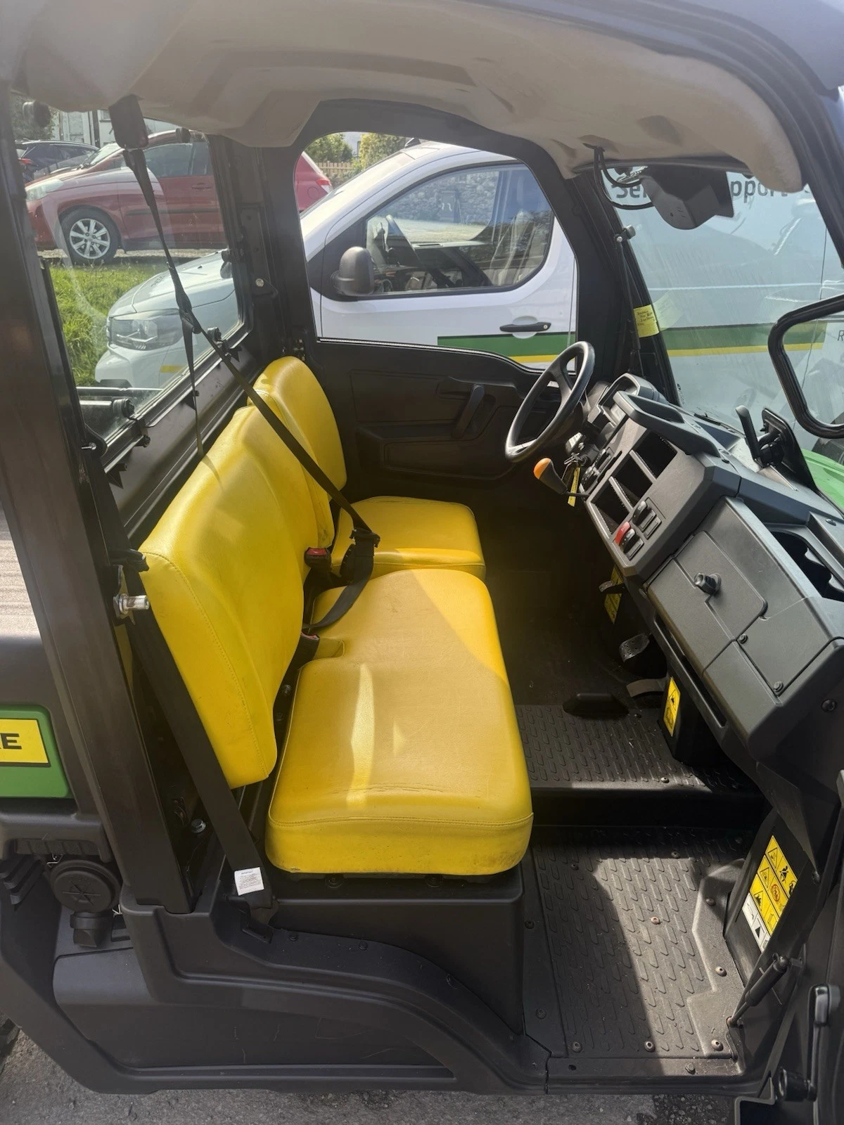£18,495+Vat 2024 (24) John Deere XUV865M Diesel Gator Full Cab Alloys LED Lights - Image 10