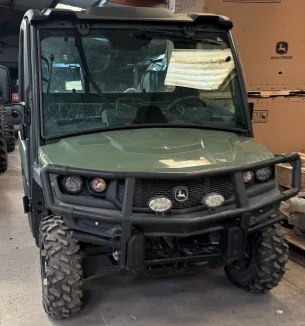 £18,995+Vat 2021 (21) John Deere XUV865M Diesel Gator Cab Olive & Black 638hrs