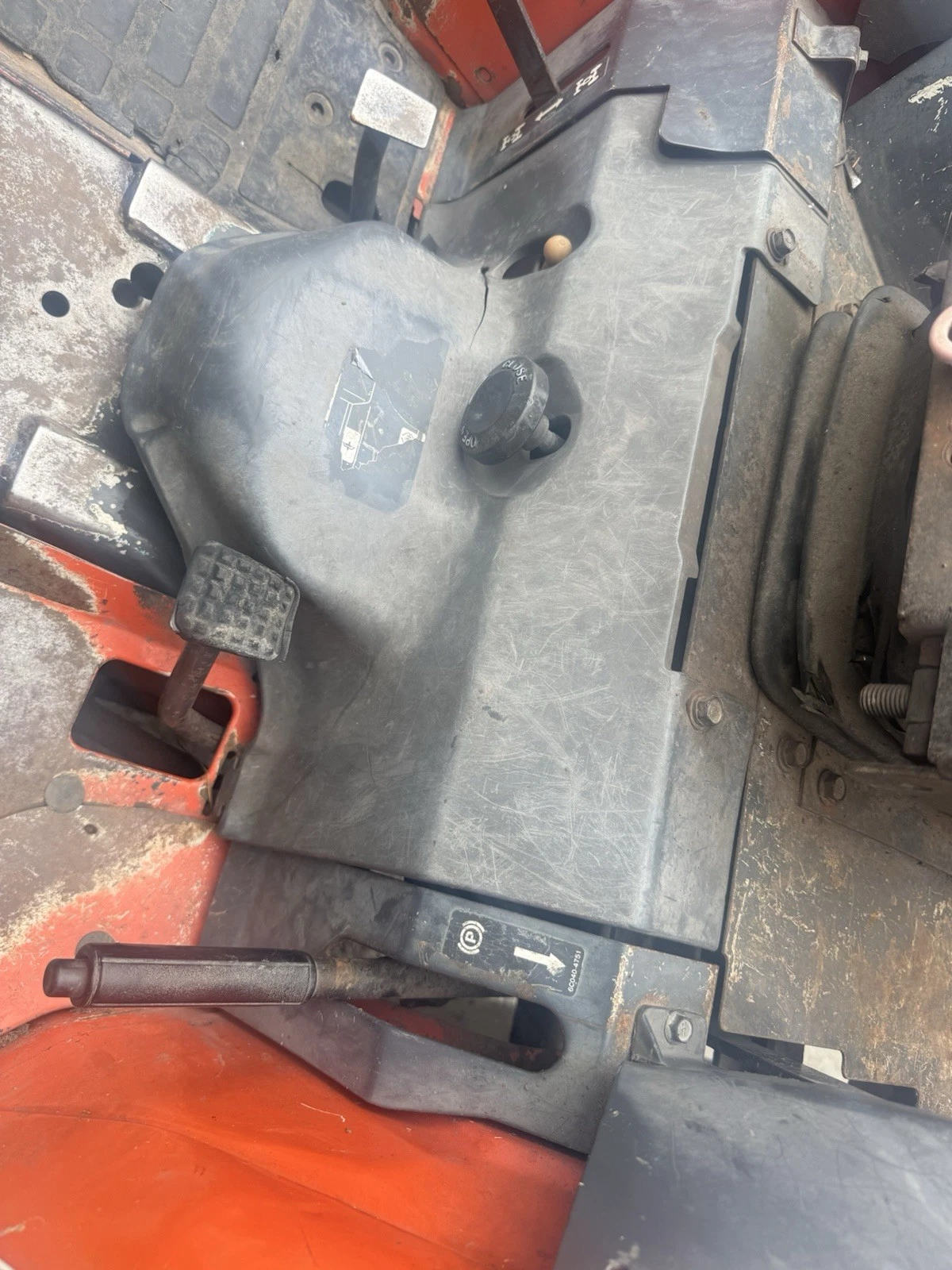£3000+VAT Kubota B2710 Compact Tractor Diesel Trade Sale Starts And Works Ruff - Image 10