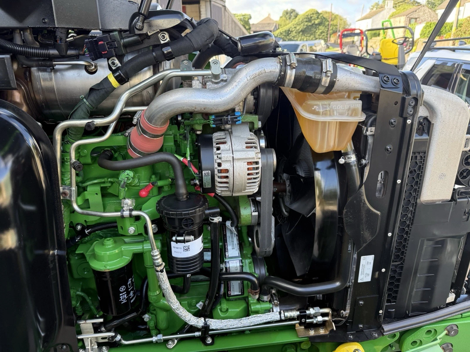 £58,495+Vat John Deere 6100M Tractor TLS 2023 (23) 2968hrs 24x24 P/Q & Creeper - Image 13